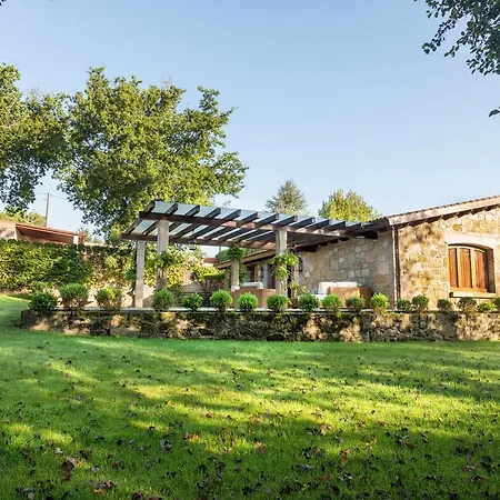 Luxury Rustic House - O Rego Da Santa Mariña *