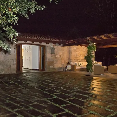 Luxury Rustic House - O Rego Da Santa Mariña Villa
