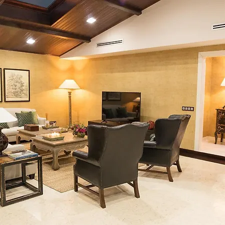 Luxury Rustic House - O Rego Da Santa Mariña Villa